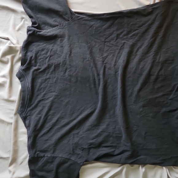 T-shirt - Picture 3 of 3